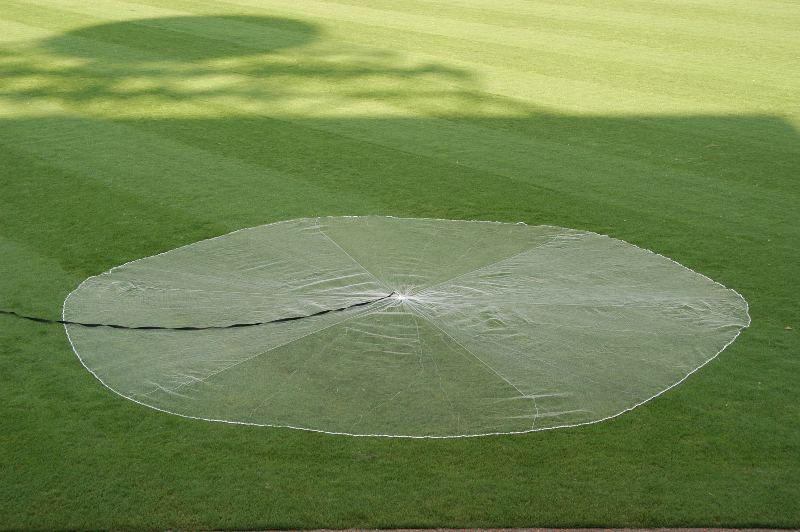 Throwing a Deep Hole Cast Net 